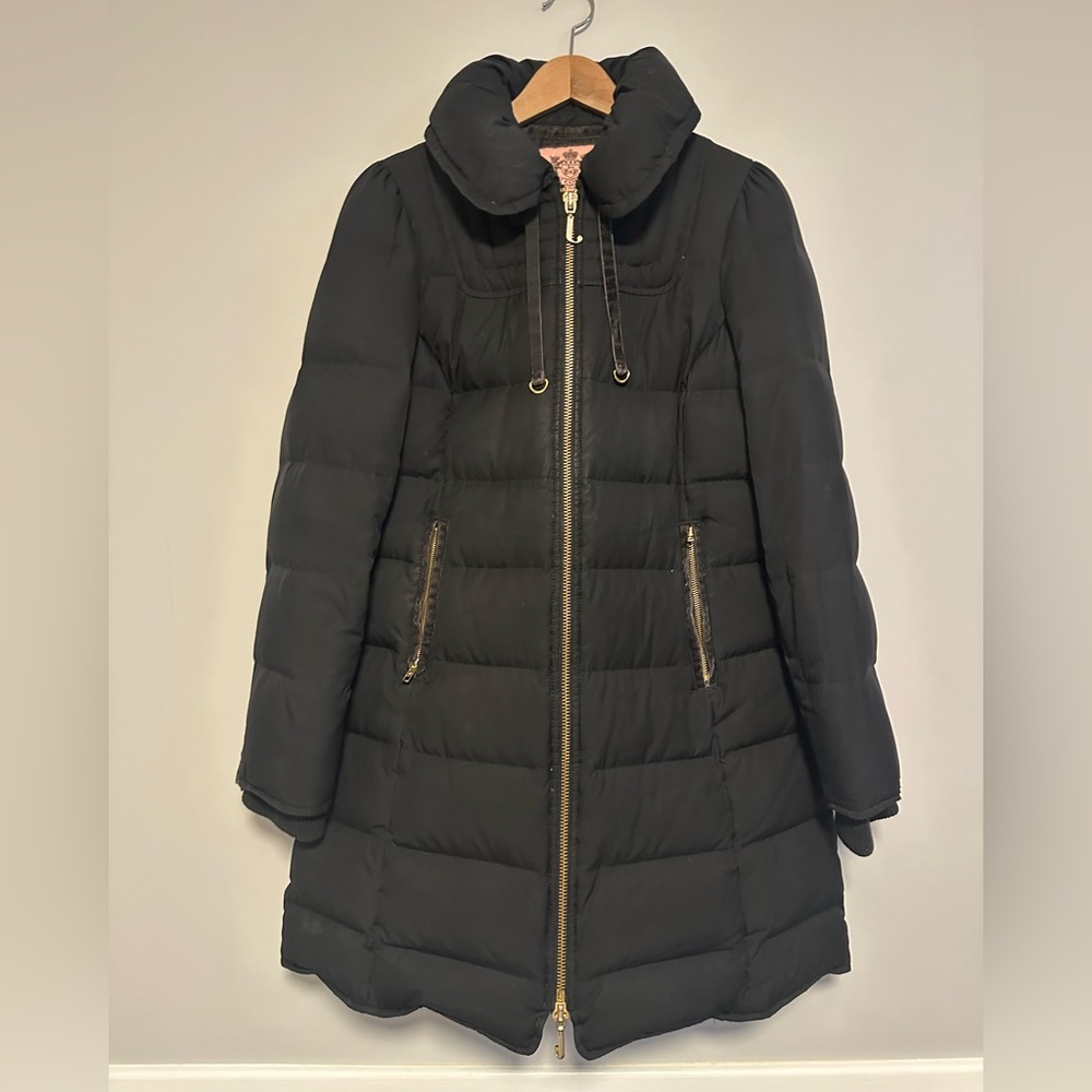 🖤 warm Juicy Couture Down Puffer Jacket (size L but runs small! Fits like a M)